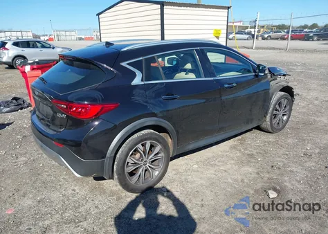 2017 Infiniti Qx30 Premium z USA, uszkodzony, nr VIN SJKCH5CR1HA021889